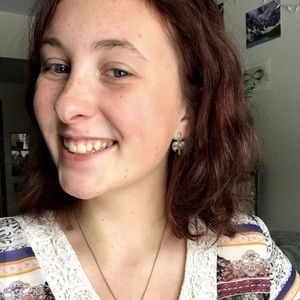 Meet your Posher, Alanna